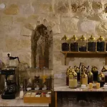 Taru Cave Urgup