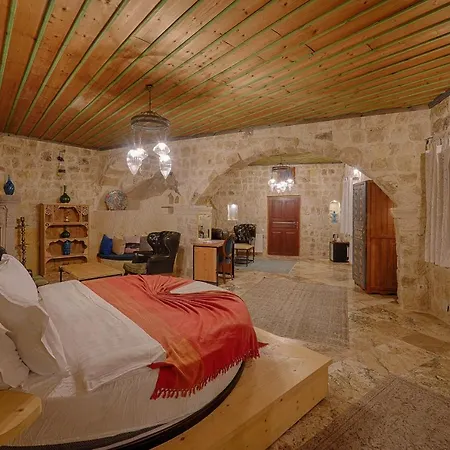 Отель Taru Cave 5*
