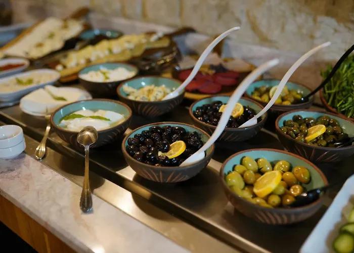 Taru Cave 5* אורגופ